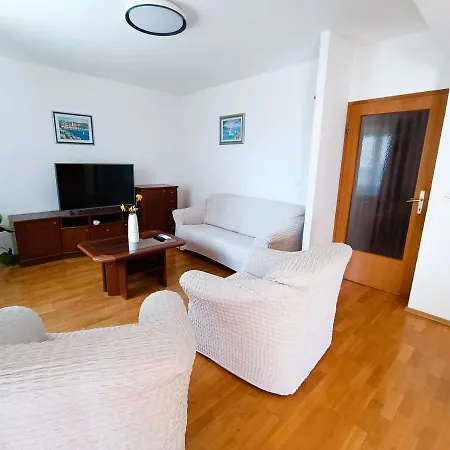 Appartamento Katarina *